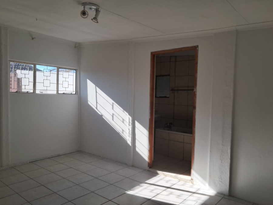 3 Bedroom Property for Sale in Heuwelkruin Eastern Cape